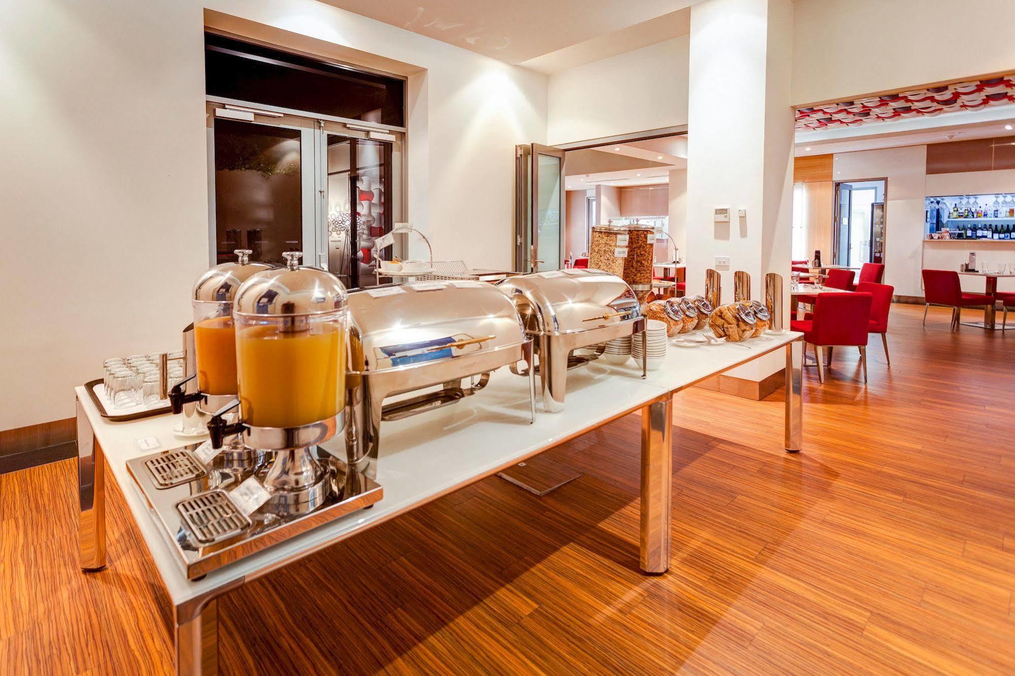 Mantra Charles Hotel Launceston Eksteriør bilde